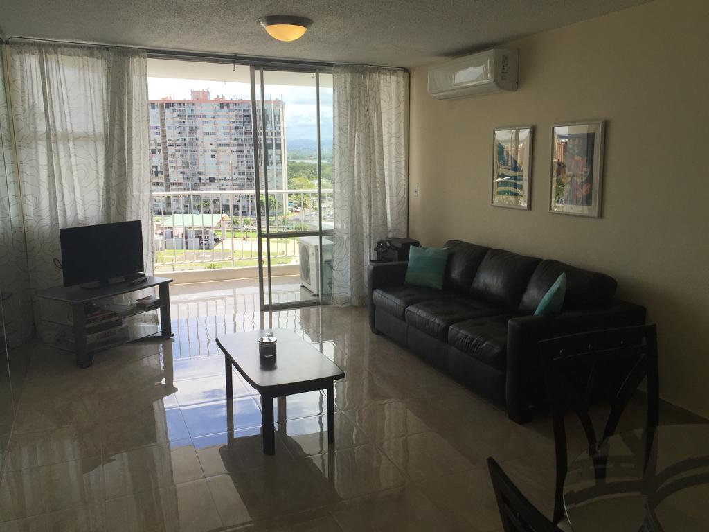 Marbella Del Caribe Beachfront San Juan Eksteriør billede