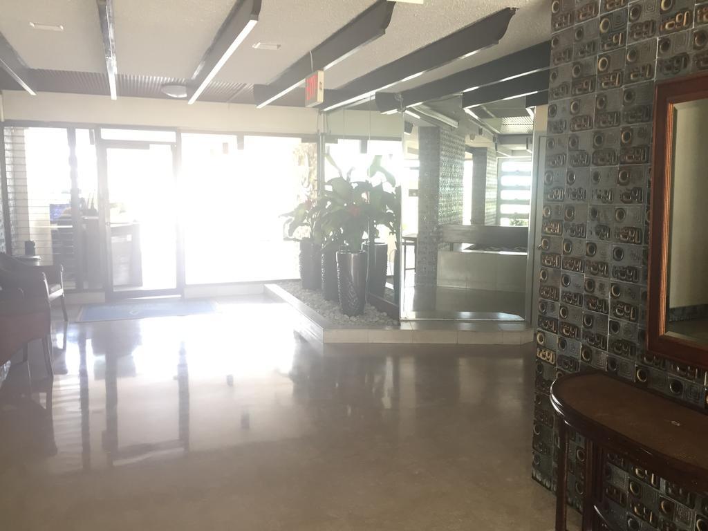 Marbella Del Caribe Beachfront San Juan Eksteriør billede
