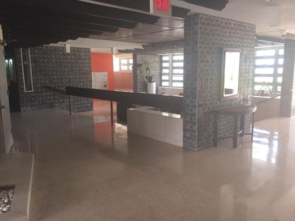 Marbella Del Caribe Beachfront San Juan Eksteriør billede