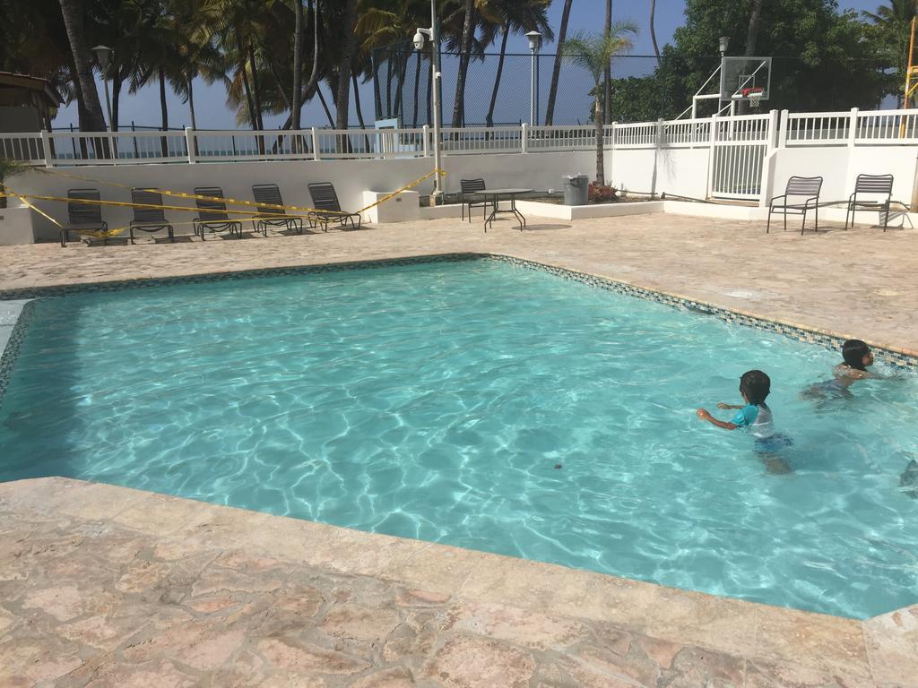 Marbella Del Caribe Beachfront San Juan Eksteriør billede